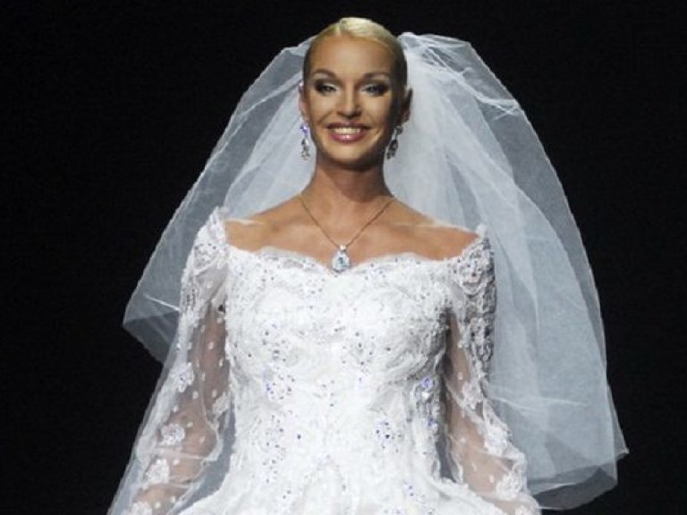 Волочкова призналась Баскову в любви