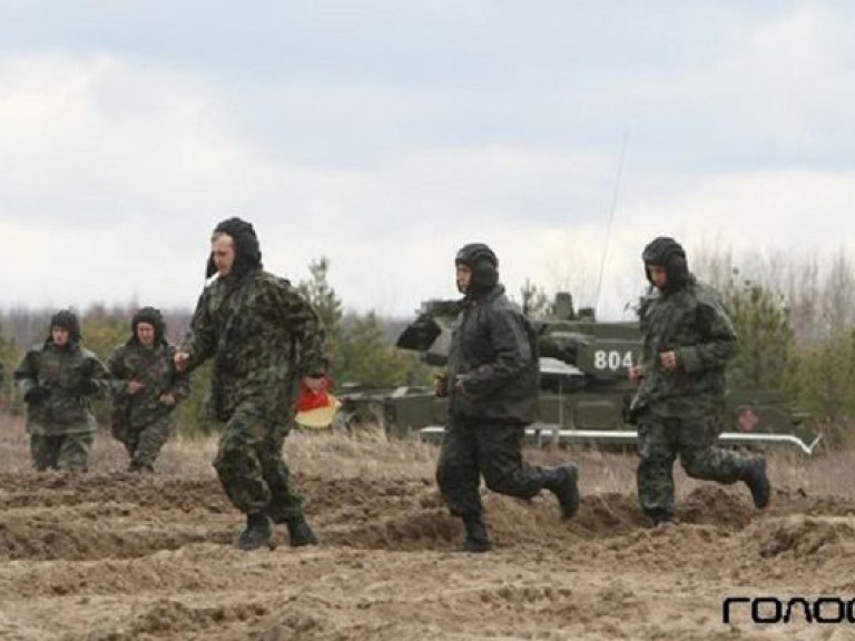 А.Олийнык: В ВСУ будут сокращены военные чиновники, а боевые части будут пополняться