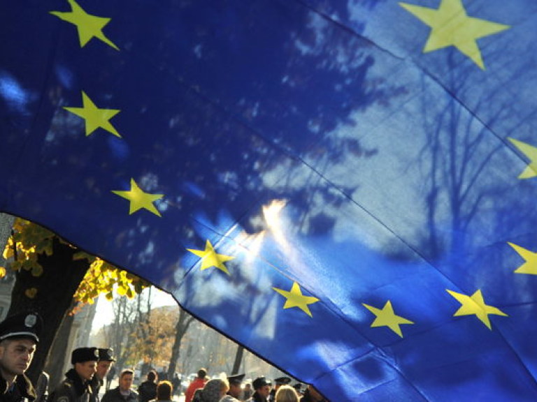 Западные эксперты удивляются результатам саммита Украина-ЕС