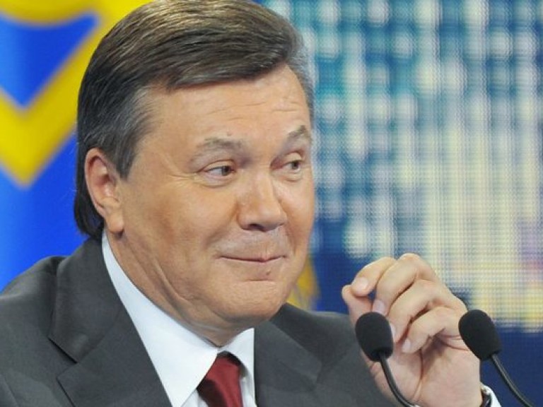 Янукович заявил, что в последние три года только то и делал, что спасал Украину