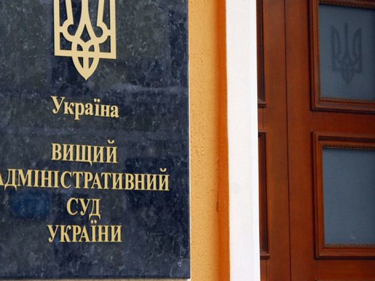 Суд ушел выносить решение по иску о лишении мандата депутата-регионала Веревского