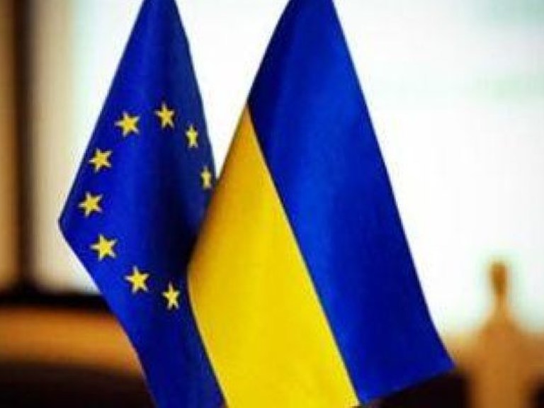 Украина не нужна ни России, ни ЕС – эксперт