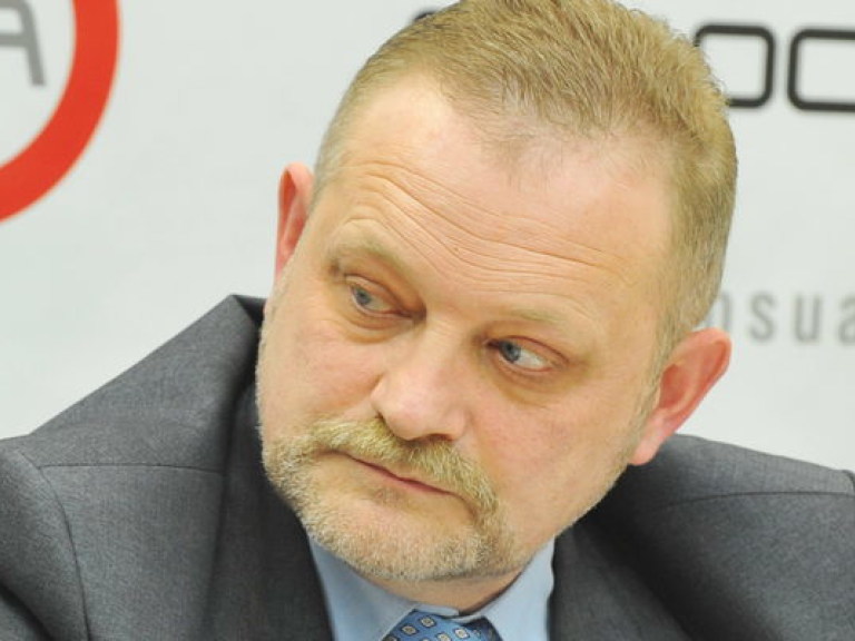 Банковой не нужен работающий парламент – эксперт