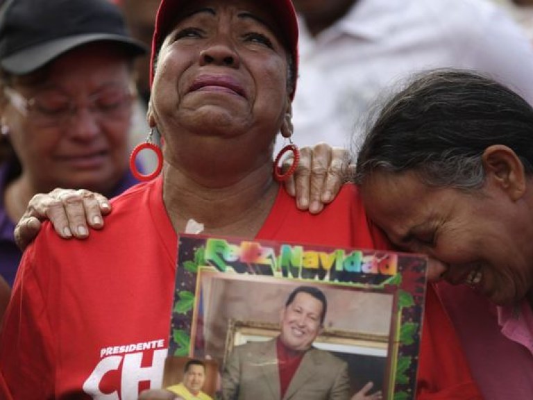Уго Чавеса не похоронят – его тело забальзамируют и поместят в мавзолей (ВИДЕО)
