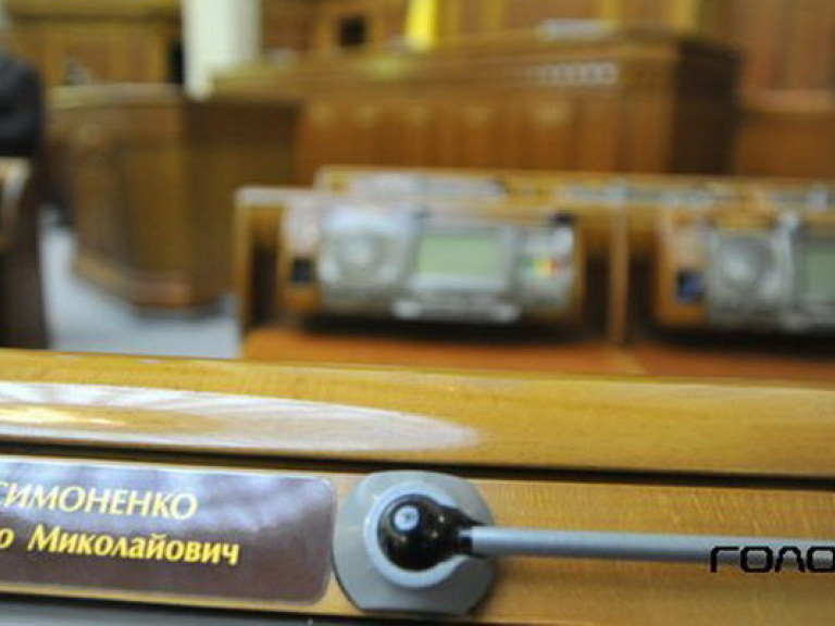 На силовой вариант разблокирования парламента ПР не пойдет &#8212; Симоненко