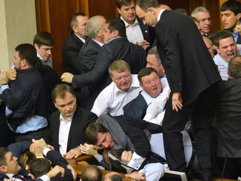 Харьков грозится провести референдум об изменении политической системы