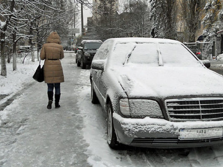 В Германии полиция оштрафовала автомобиль&#8230; из снега