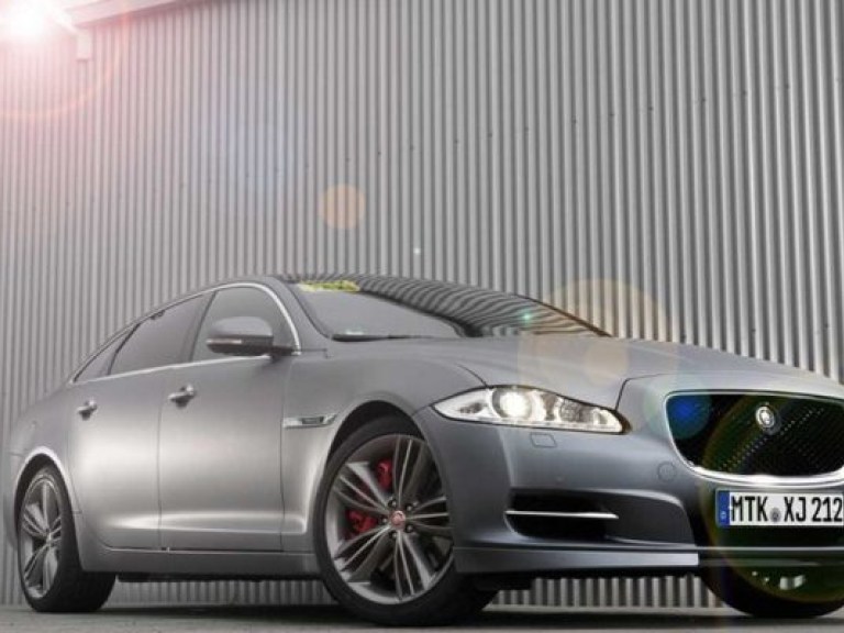 Jaguar впервые показал серийный вариант своего &#171;заряженного&#187; флагмана (ФОТО)
