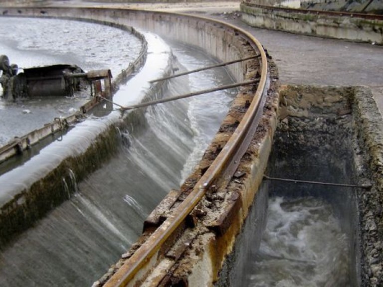 Из-за паводка сточные воды вырвутся из Бортничей – эколог