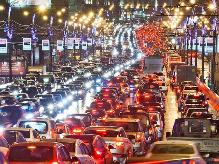 Завтра в центре Киеве возможны пробки &#8212; КГГА