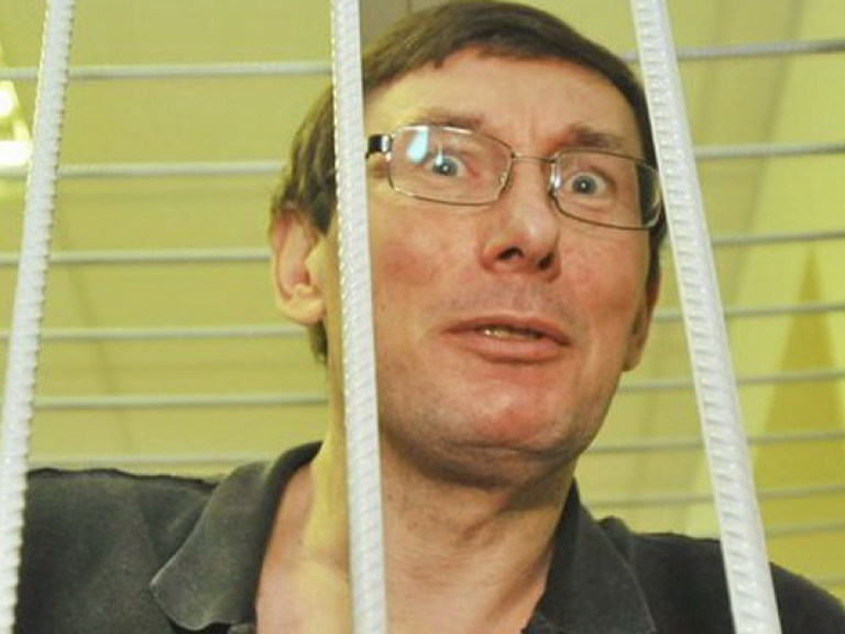 Луценко доставили в Киев &#8212; адвокат