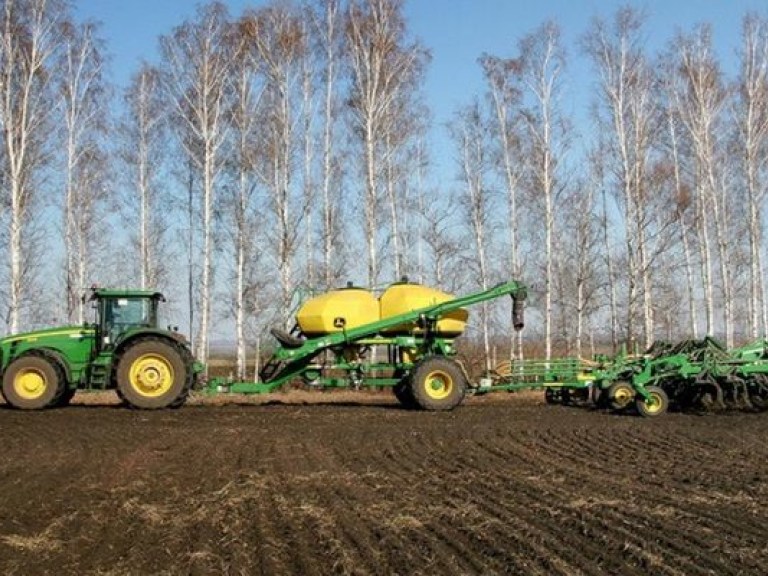 Присяжнюк: В Украине возобновились весенне-полевые работы