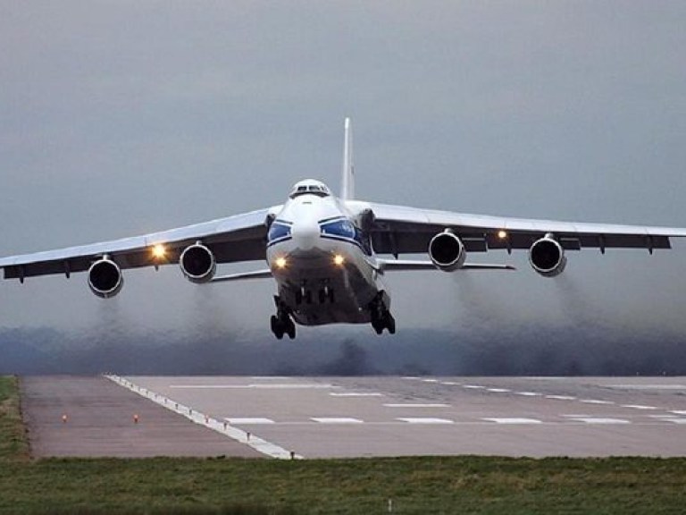 Россия хочет модернизировать самолеты Антонова без участия Украины — эксперт