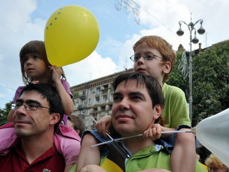 В Украине уже образовалась очередь за усыновлением &#8212; Павленко