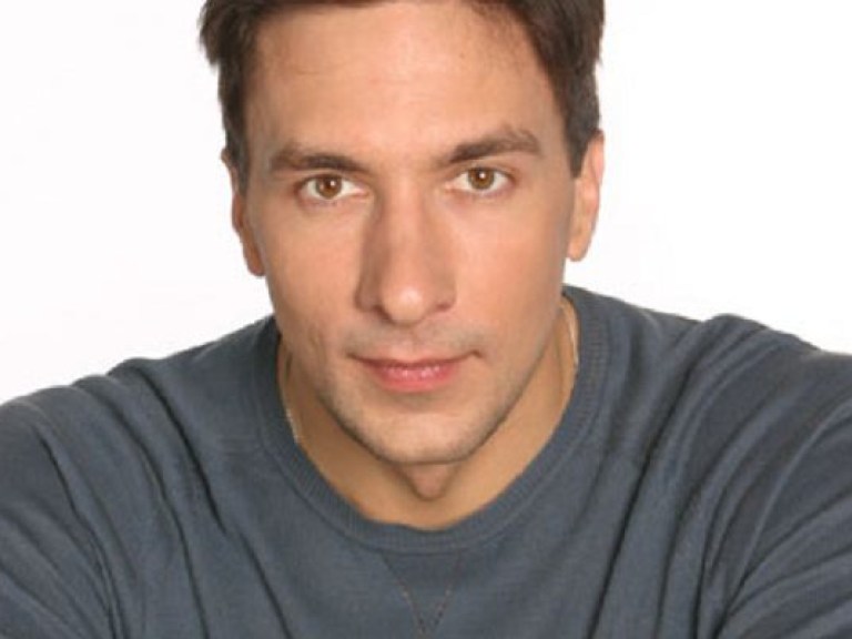 Григорий Антипенко: «Стал актером, чтобы избавиться от комплекса»