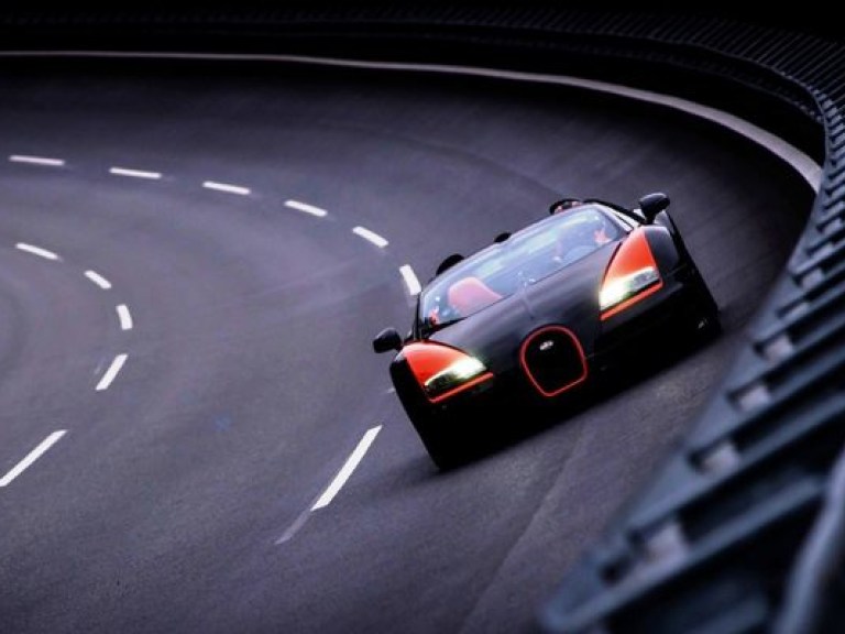 Новый Bugatti побьет рекорды цены и скорости (ФОТО)