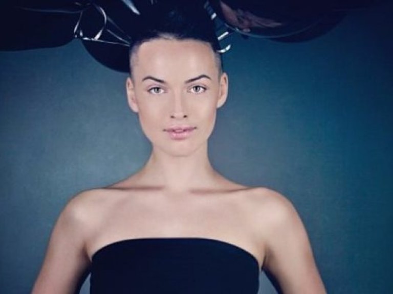 Даша Астафьева обнажилась в новой гламурной фотосессии (ФОТО)