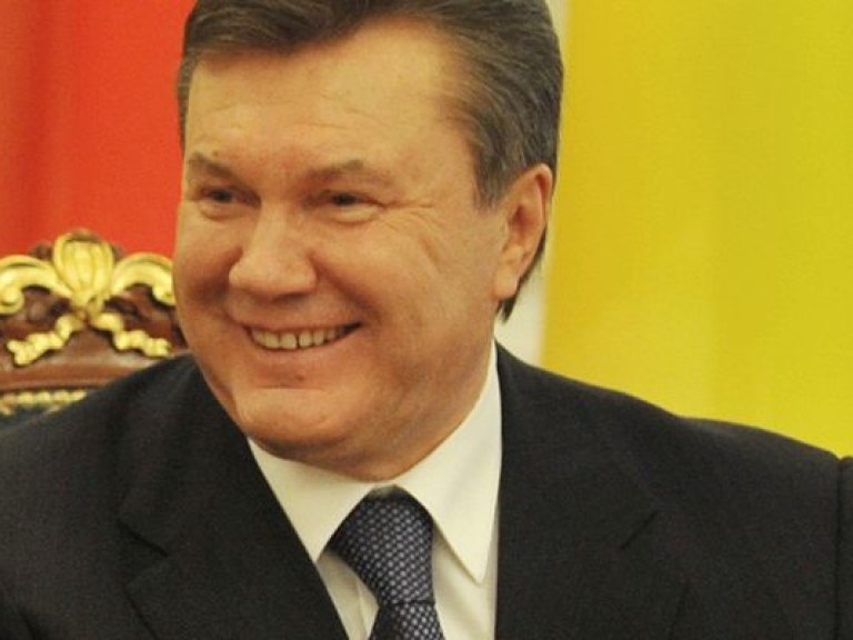Янукович пообещал не быть сказочником