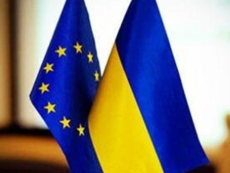 Посол Евросоюза в Украине уверен, что членство в ЕС гарантирует украинцам большую безопасность