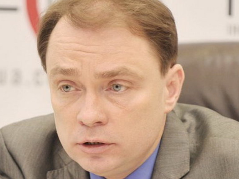 К.Матвиенко: «Азарова может отправить в отставку только Президент»