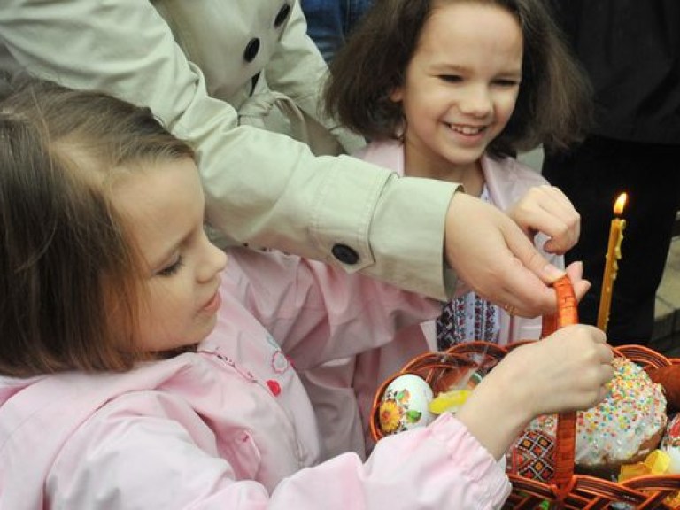 Пасхальная корзина: цены кусаются, продукты ухудшаются