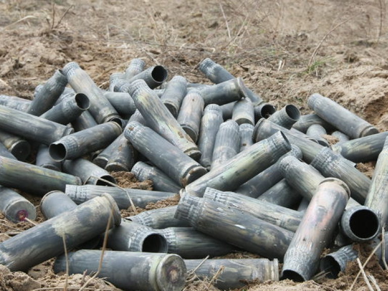 В Николаевской области за сутки нашли 2 ударные мины, авиабомбу и артиллерийский снаряд