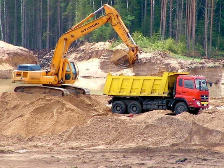 В Одесской области предприниматель занимался незаконной разработкой песка