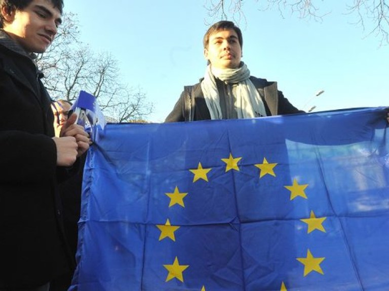 «Регионалы» считают, что референдум по ЕС можно провести, когда Украина уже будет там