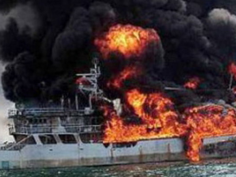 Шесть россиян погибли во время пожара на судне в Японии