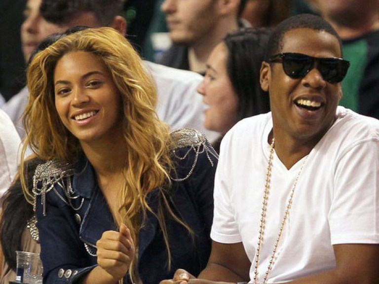 Супруги Бейонсе и Jay-Z стали первой парой музыкальной индустрии, чей доход составил $1 млрд