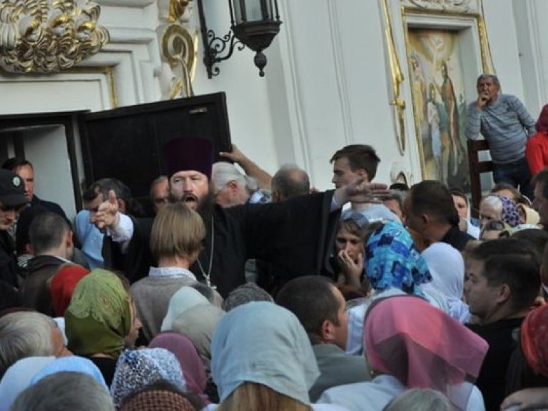 Московский патриарх выписал специальную инструкцию для священников