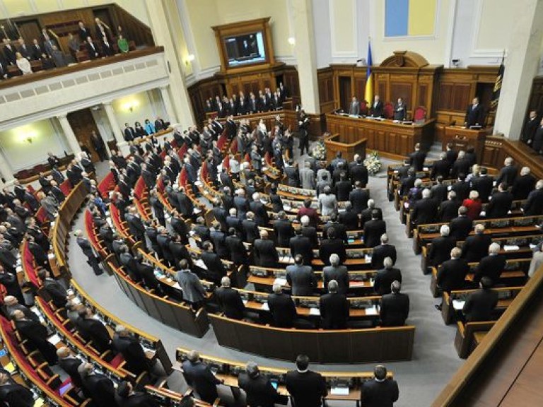 Партия регионов против объединения должностей мэра Киева и главы КГГА
