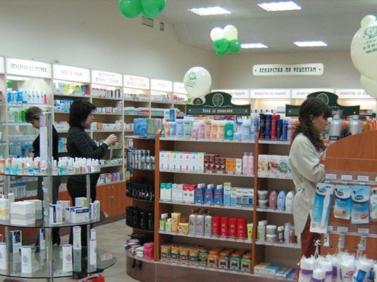 В Киеве откроют сеть аптек для малоимущих