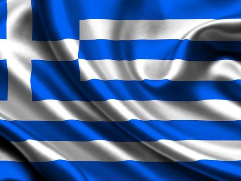 Регионалы завлекают в свои ряды дешевыми путевками в Грецию (ФОТО)