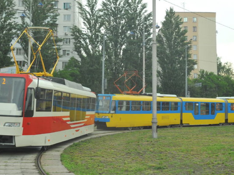 В Киеве временно закроют трамвайные маршруты в ночное время
