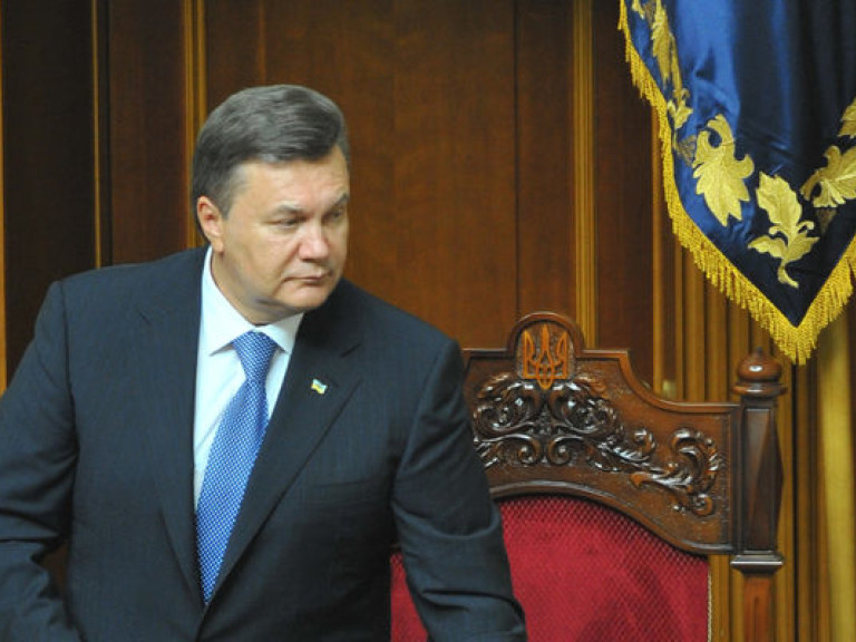 Янукович придет в Раду, когда его зауважают &#8212; спикер