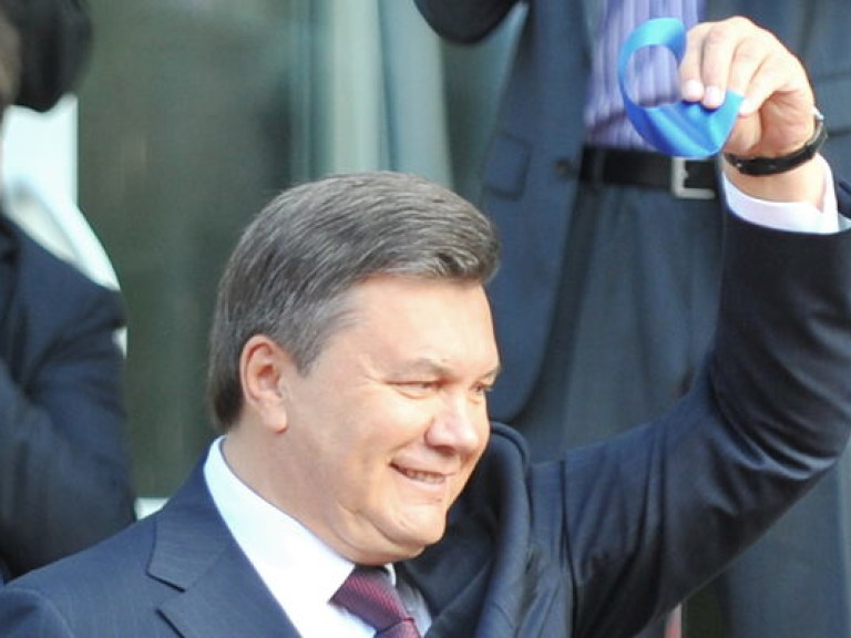 Луценко: За избрание Януковича в 2015 году будут бороться гопники под прикрытием милиции