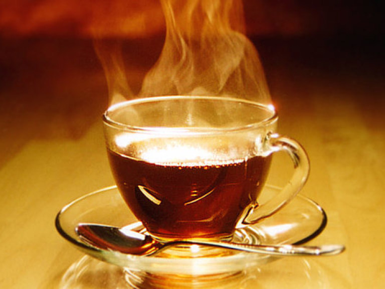 Черный чай нормализует давление — ученые