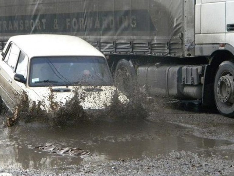 Парламент хочет услышать отчет Вилкула о дорогах