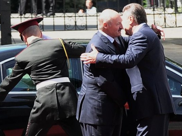 В глазах Лукашенко и Януковича Ставицкий увидел дружбу между странами