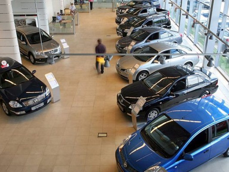 Спецпошлины на импортные авто обернутся для Украины международным арбитражем