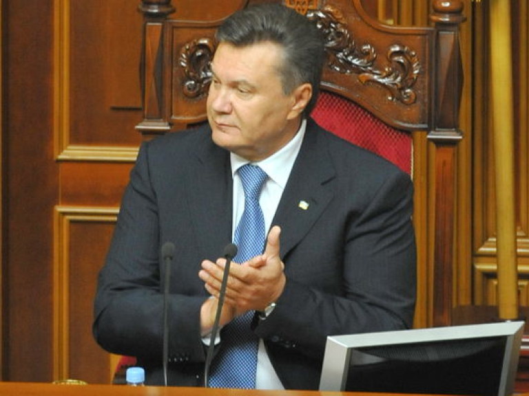 Янукович придет в Раду, чтобы закрыть ее