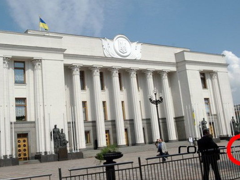 Верховная Рада закрылась до 2 июля