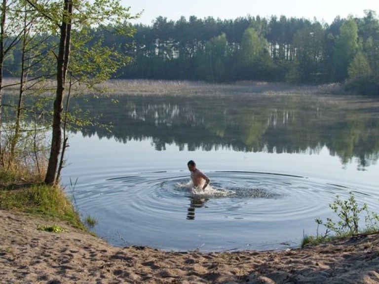 С. Крамарев: «В жару не купайтесь в стоячей воде: лептоспироз очень опасен»