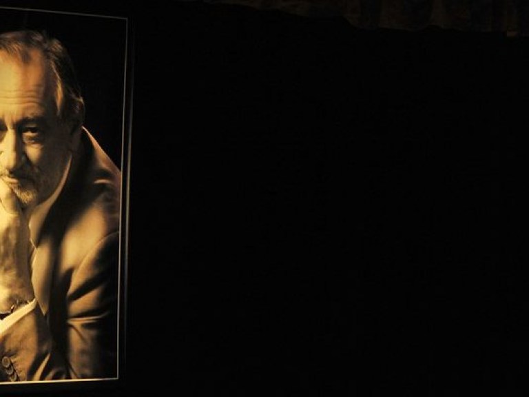 Анатолий Хостикоев: Полностью поддерживаю предложение Президента учредить госпремию имени Богдана Ступки