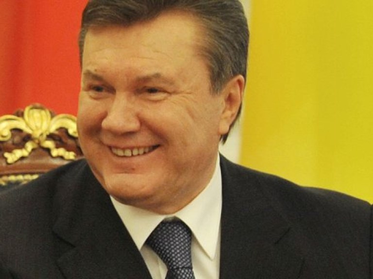Янукович увеличил штат своей администрации до 559 человек