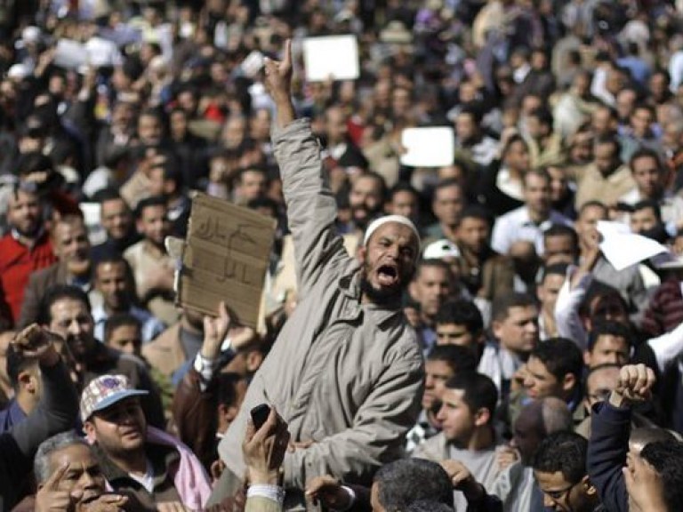 Ситуация в Египте: чем грозит вторая волна арабских революций?
