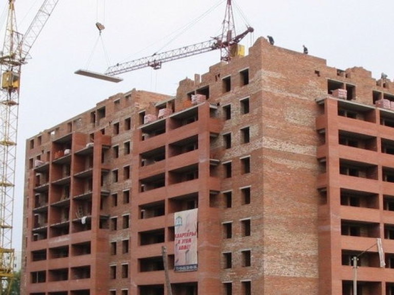 Падение в строительстве достигло 19% — эксперт