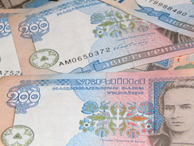 Сбережения в национальной валюте для украинцев более привлекательны — эксперт