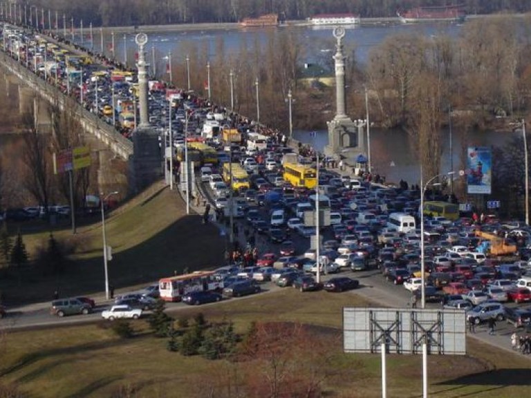В начале сентября Киев ждет транспортный коллапс